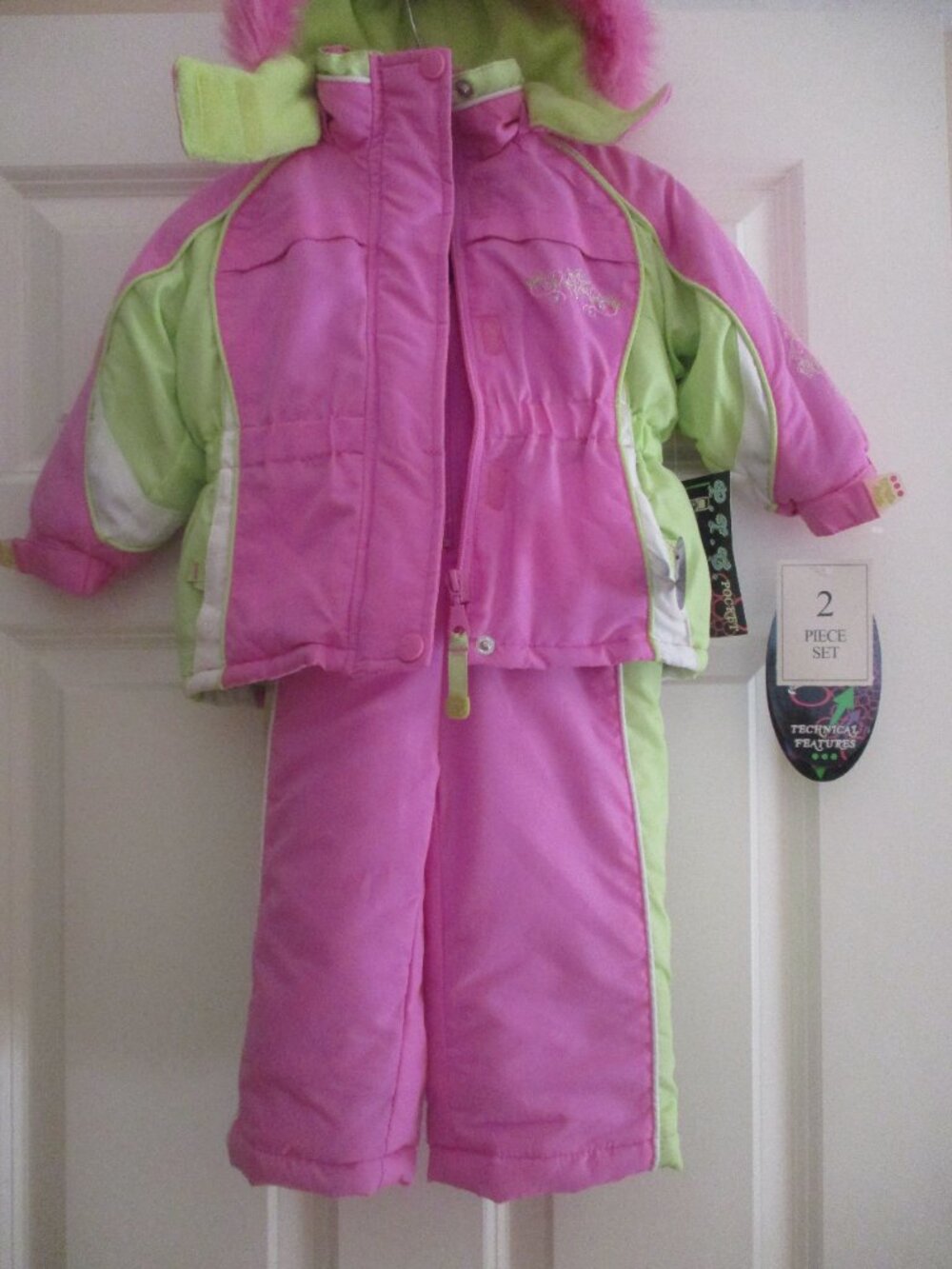 Big Chill Girls Snow Suit Ski Jacket & Bibs Pink Kiwi 2 pc sz 12 Month NWT